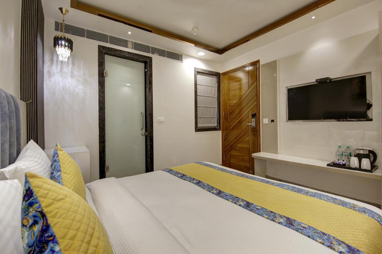 Hotel Kaca Inn-By Haveliya Hotels- Traveller'S Choice Award Winner 2025 Nova Deli Exterior foto