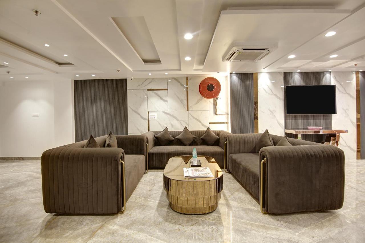 Hotel Kaca Inn-By Haveliya Hotels- Traveller'S Choice Award Winner 2025 Nova Deli Exterior foto