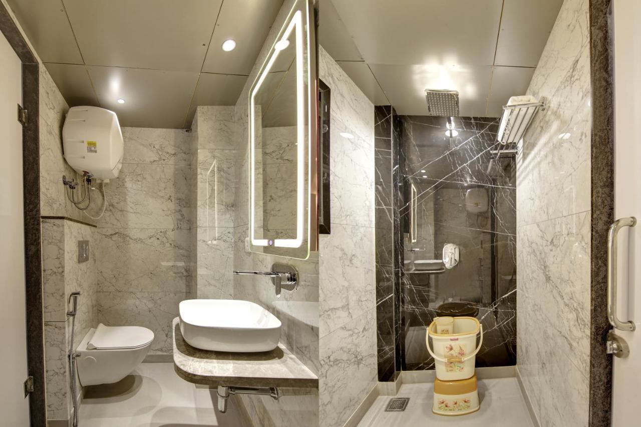 Hotel Kaca Inn-By Haveliya Hotels- Traveller'S Choice Award Winner 2025 Nova Deli Exterior foto