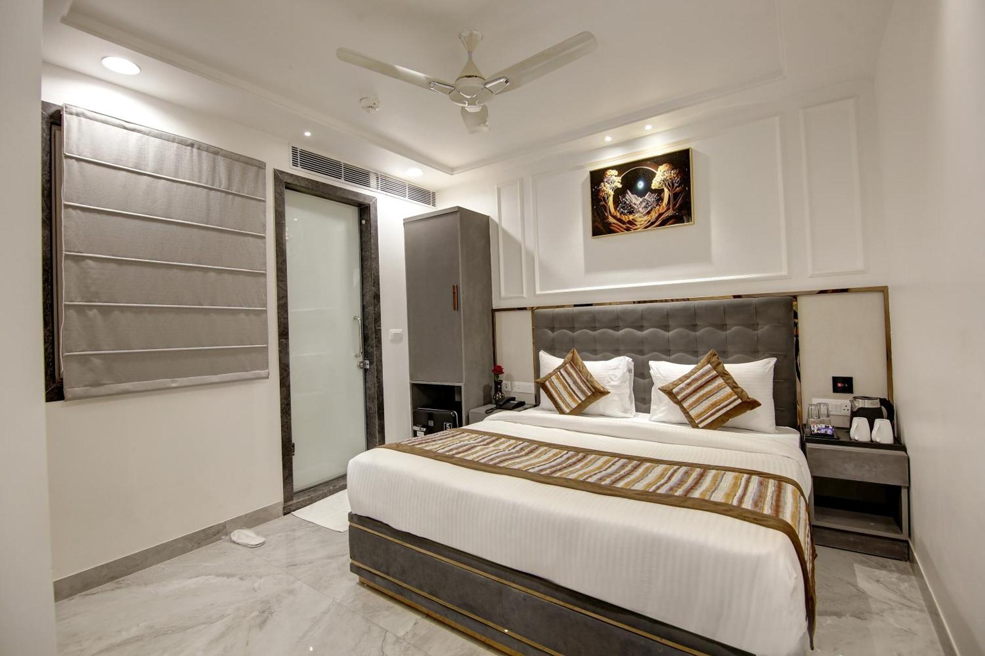 Hotel Kaca Inn-By Haveliya Hotels- Traveller'S Choice Award Winner 2025 Nova Deli Exterior foto